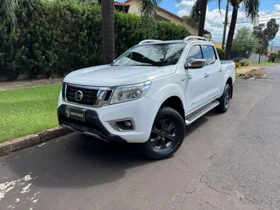 NISSAN FRONTIER 2.3 16V TURBO DIESEL LE CD 4X4 AUTOMÁTICO