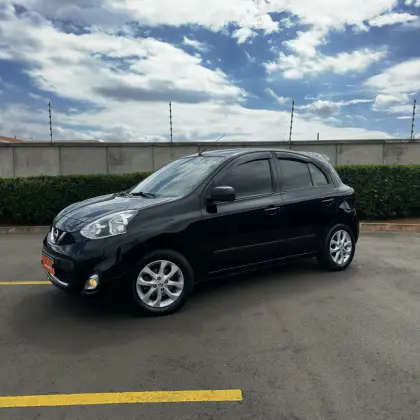NISSAN MARCH 1.0 SV 12V FLEX 4P MANUAL
