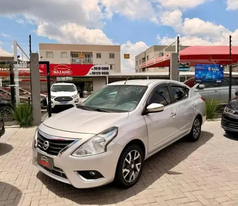 NISSAN VERSA 1.6 16V FLEXSTART UNIQUE 4P XTRONIC NISSAN VERSA 1.6 16V FLEXSTART UNIQUE 4P XTRONIC
