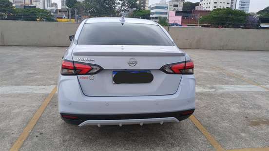 NISSAN-VERSA-2024