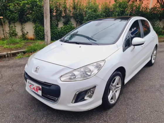PEUGEOT 308 2.0 ALLURE 16V FLEX 4P AUTOMÁTICO