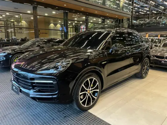 PORSCHE CAYENNE 3.0 V6 E-HYBRID AWD TIPTRONIC S PORSCHE CAYENNE 3.0 V6 E-HYBRID AWD TIPTRONIC S