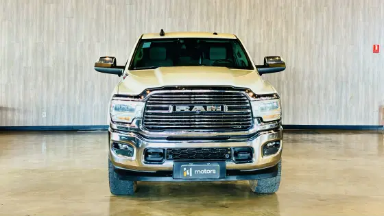 RAM 3500 6.7 I6 TURBO DIESEL LARAMIE CD 4X4 AUTOMÁTICO