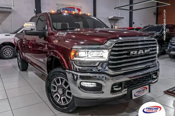 RAM 3500 6.7 I6 TURBO DIESEL LIMITED LONGHORN CD 4X4  AUTOMÁTICO