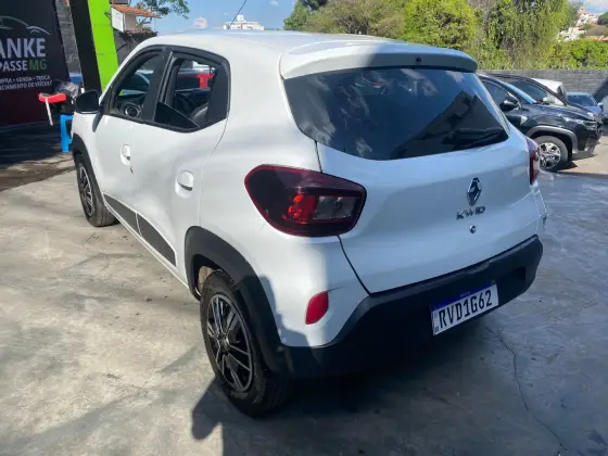 RENAULT KWID 1.0 12V SCE FLEX INTENSE MANUAL