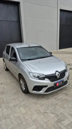 RENAULT SANDERO 1.0 12V SCE FLEX LIFE MANUAL RENAULT SANDERO 1.0 12V SCE FLEX LIFE MANUAL