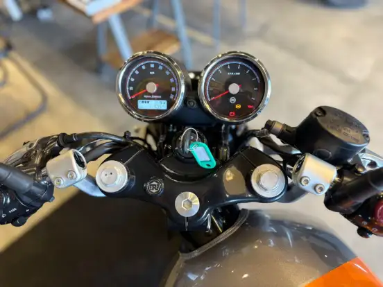 ROYAL ENFIELD-CONTINENTAL GT-2024