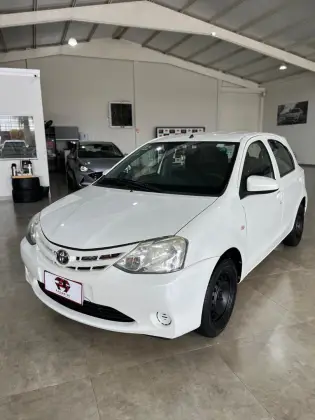 TOYOTA ETIOS 1.3 X 16V FLEX 4P MANUAL TOYOTA ETIOS 1.3 X 16V FLEX 4P MANUAL