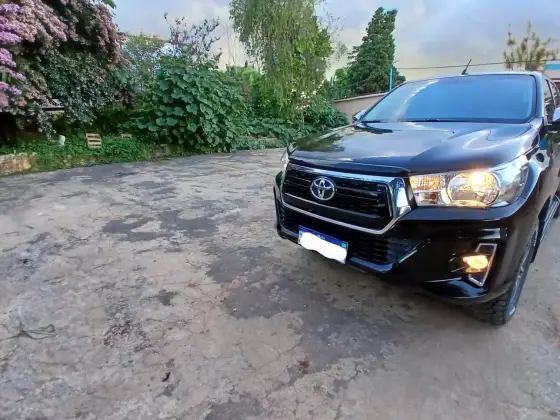 TOYOTA HILUX 2.8 SRV 4X4 CD 16V DIESEL 4P AUTOMÁTICO TOYOTA HILUX 2.8 SRV 4X4 CD 16V DIESEL 4P AUTOMÁTICO