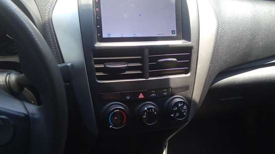 TOYOTA-YARIS-2019