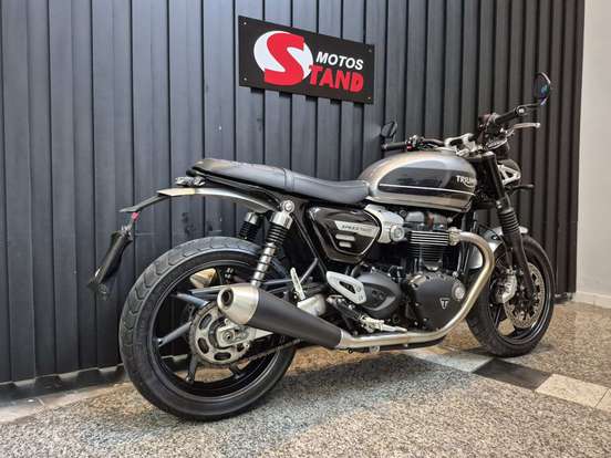 TRIUMPH-STREET TWIN-2020