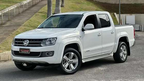 VOLKSWAGEN AMAROK 2.0 HIGHLINE 4X4 CD 16V TURBO INTERCOOLER DIESEL 4P AUTOMÁTICO