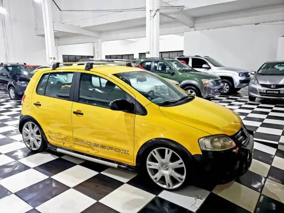VOLKSWAGEN FOX 1.6 MI 8V FLEX 4P MANUAL