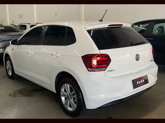 VOLKSWAGEN-POLO-1.0 200 TSI COMFORTLINE AUTOMÁTICO VOLKSWAGEN-POLO-2019