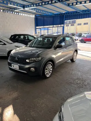 VOLKSWAGEN T-CROSS 1.0 200 TSI TOTAL FLEX AUTOMÁTICO
