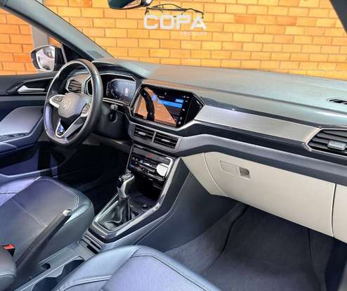 VOLKSWAGEN-T-CROSS-2022