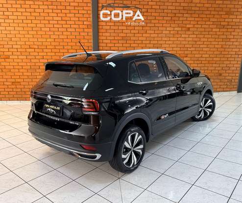 VOLKSWAGEN-T-CROSS-2022