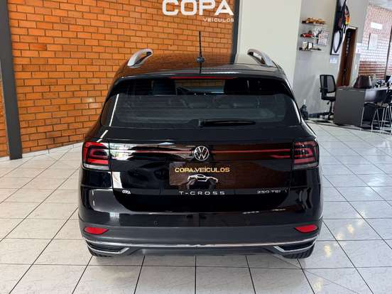 VOLKSWAGEN-T-CROSS-1.4 250 TSI TOTAL FLEX HIGHLINE AUTOMÁTICO VOLKSWAGEN-T-CROSS-2022