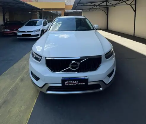 VOLVO XC40 2.0 T4 GASOLINA GEARTRONIC