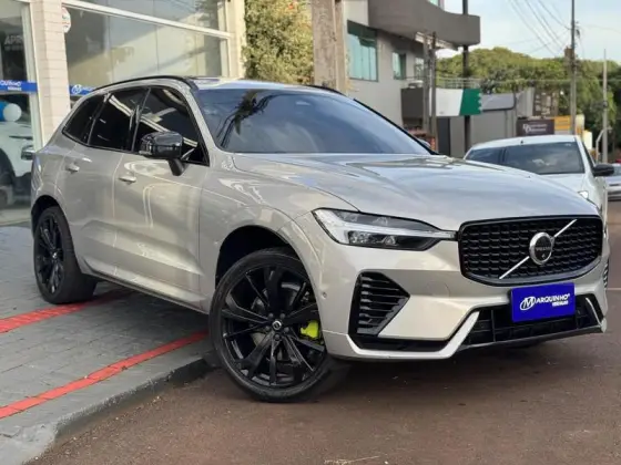 VOLVO XC60 2.0 T8 RECHARGE ULTIMATE DARK AWD GEARTRONIC