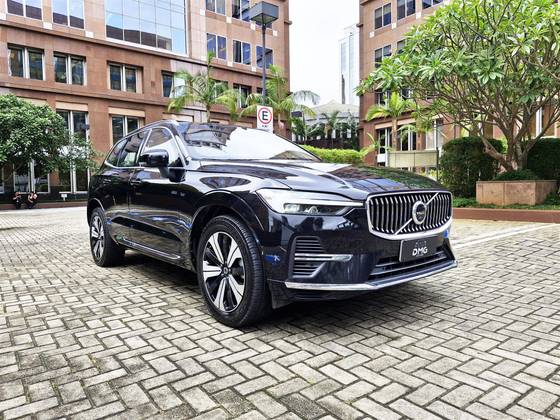 VOLVO XC60 2.0 T8 RECHARGE PLUS AWD GEARTRONIC
