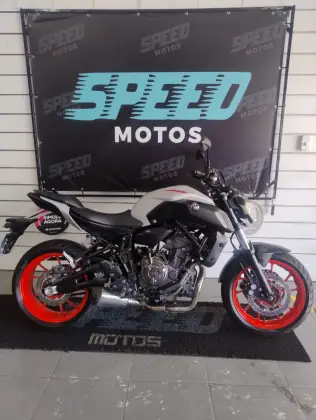 YAMAHA MT-07 ABS 