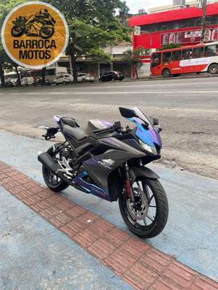 YAMAHA-YZF R15-2025