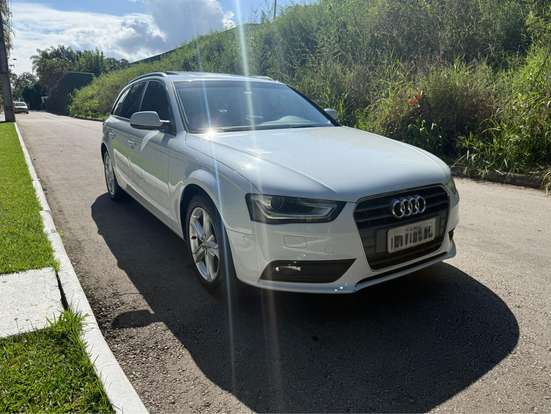 AUDI-A4-2013