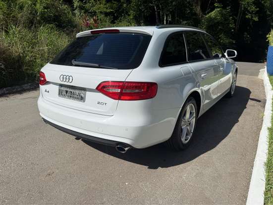 AUDI-A4-2013