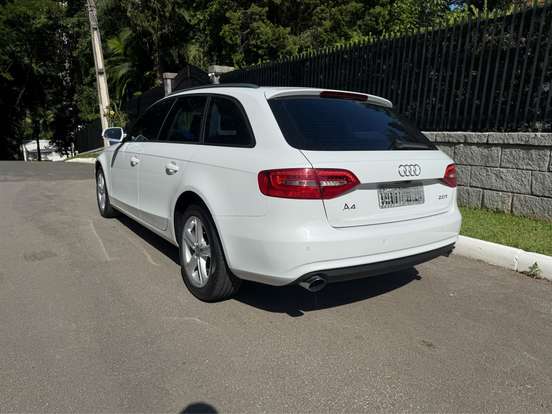 AUDI-A4-2.0 TFSI AMBIENTE 183CV GASOLINA 4P MULTITRONIC AUDI-A4-2013