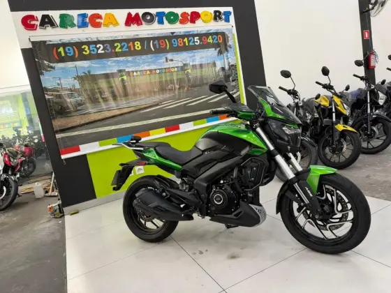 BAJAJ DOMINAR 400 