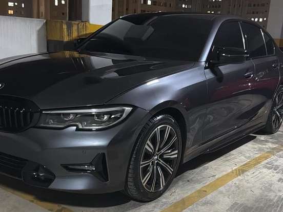 BMW-320i-2.0 16V TURBO GASOLINA SPORT GP AUTOMÁTICO BMW-320i-2020