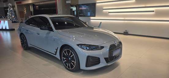 BMW-I4-2024