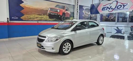 CHEVROLET ONIX 1.0 MPFI LT 8V FLEX 4P MANUAL