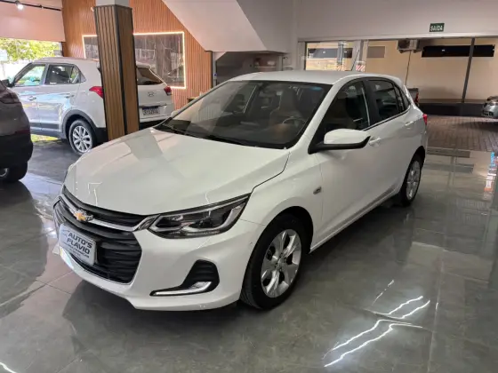 CHEVROLET ONIX 1.0 TURBO FLEX PREMIER AUTOMÁTICO CHEVROLET ONIX 1.0 TURBO FLEX PREMIER AUTOMÁTICO
