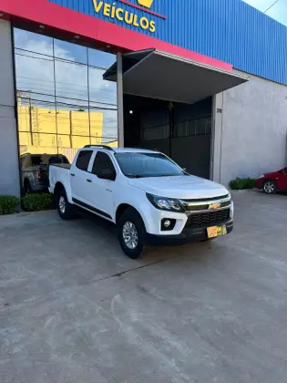 CHEVROLET S10 2.5 16V FLEX ADVANTAGE CD 4X2 MANUAL