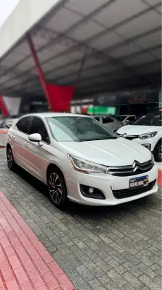 CITROËN C4 LOUNGE 1.6 TENDANCE 16V TURBO FLEX 4P AUTOMÁTICO CITROËN C4 LOUNGE 1.6 TENDANCE 16V TURBO FLEX 4P AUTOMÁTICO