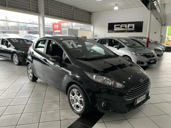 FORD FIESTA 1.6 SE HATCH 16V FLEX 4P MANUAL