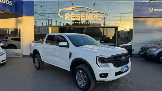 FORD RANGER 2.0 TURBO DIESEL CD XLS 4X2 AUTOMÁTICO FORD RANGER 2.0 TURBO DIESEL CD XLS 4X2 AUTOMÁTICO
