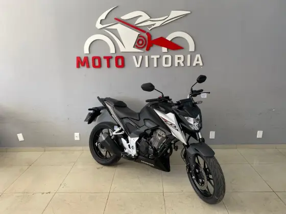 HONDA CB 300F TWISTER CBS HONDA CB 300F TWISTER CBS