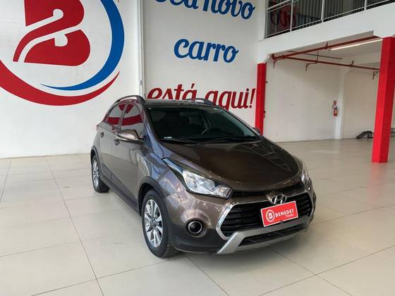 HYUNDAI HB20X 2017 1.6 16V STYLE FLEX 4P AUTOMÁTICO