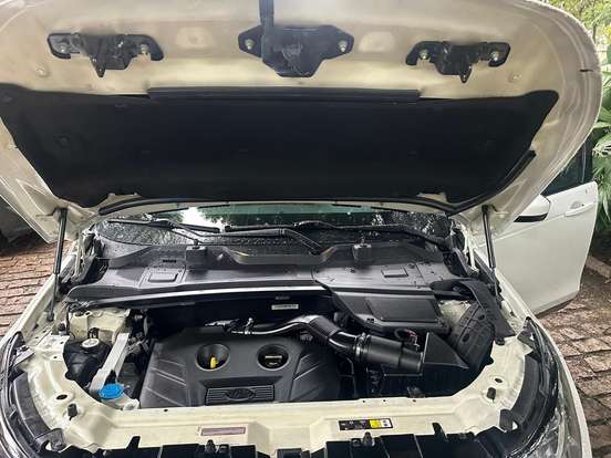 LAND ROVER-DISCOVERY SPORT-2015