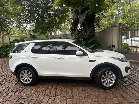 LAND ROVER-DISCOVERY SPORT-2.0 16V SI4 TURBO GASOLINA SE 4P AUTOMÁTICO LAND ROVER-DISCOVERY SPORT-2015