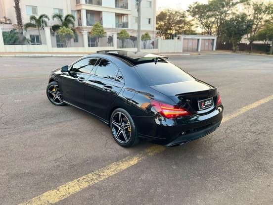 MERCEDES-BENZ-CLA 200-1.6 VISION 16V FLEX 4P AUTOMÁTICO MERCEDES-BENZ-CLA 200-2017