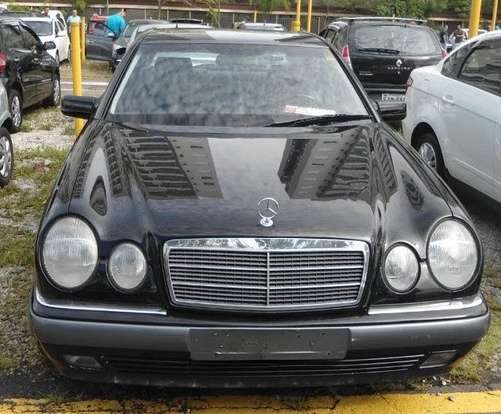 MERCEDES-BENZ-E 240-2.4 ELEGANCE V6 GASOLINA 4P AUTOMÁTICO MERCEDES-BENZ-E 240-1999