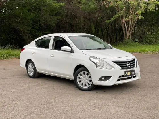 NISSAN VERSA 1.0 12V FLEX S 4P MANUAL NISSAN VERSA 1.0 12V FLEX S 4P MANUAL