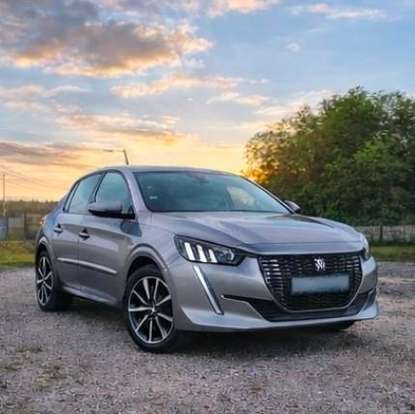 PEUGEOT-208-2023