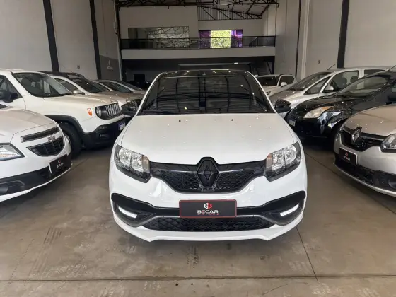 RENAULT SANDERO 2.0 16V HI-FLEX RS MANUAL RENAULT SANDERO 2.0 16V HI-FLEX RS MANUAL