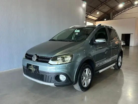 VOLKSWAGEN CROSSFOX 1.6 MI FLEX 8V 4P MANUAL
