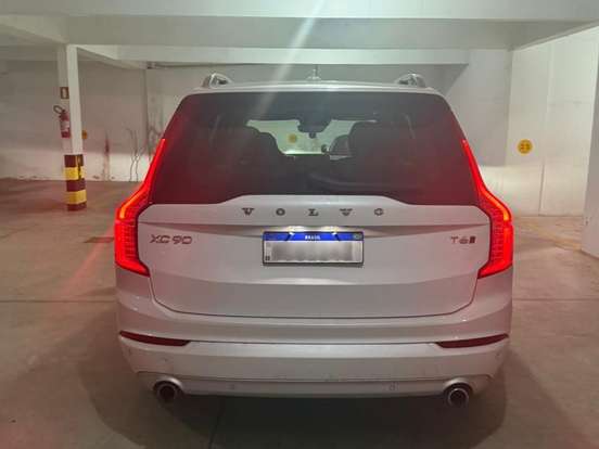 VOLVO-XC90-2.0 T6 GASOLINA MOMENTUM AWD GEARTRONIC VOLVO-XC90-2018